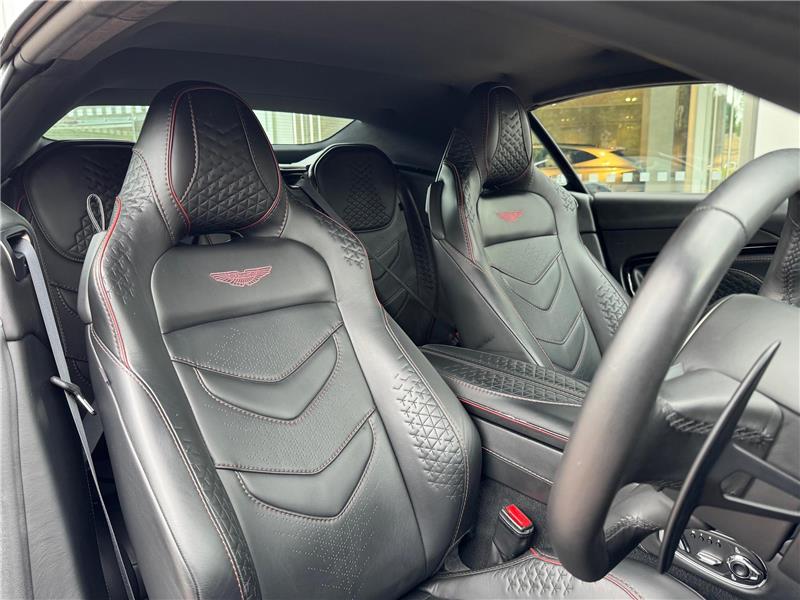 2020 Aston Martin DBS Superleggera Volante