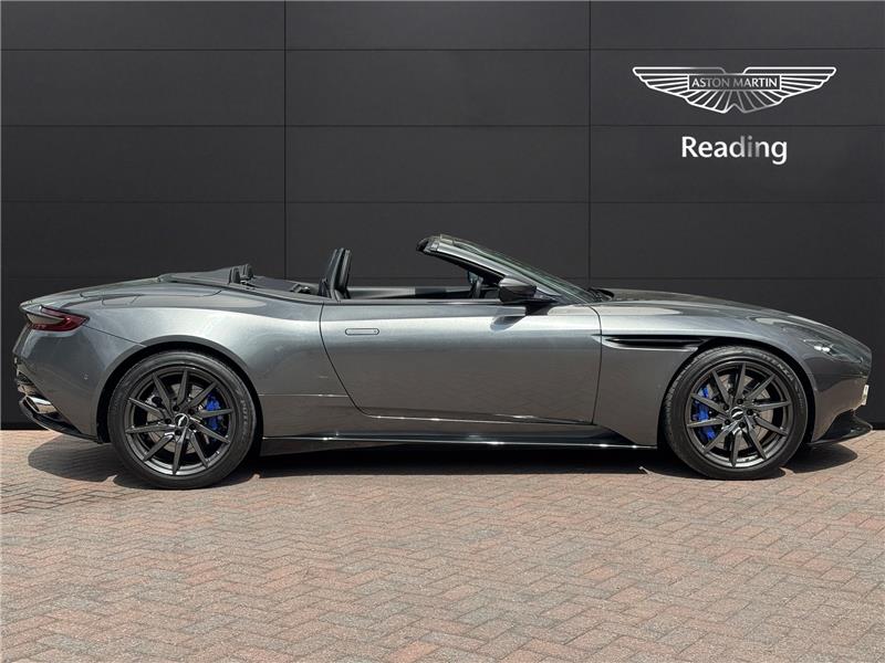2018 Aston Martin DB11 V8 VOLANTE