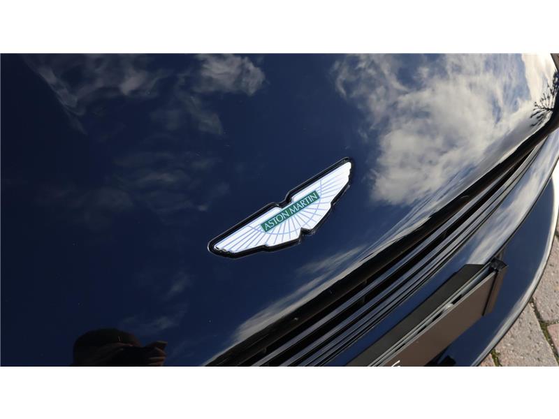 2021 Aston Martin DB11 V8 VOLANTE