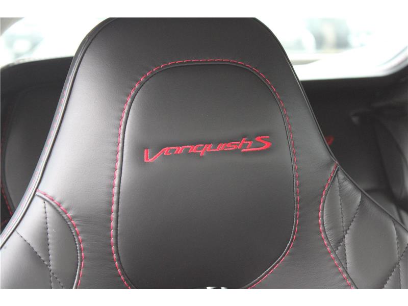 2018 Aston Martin Vanquish S Volante V12