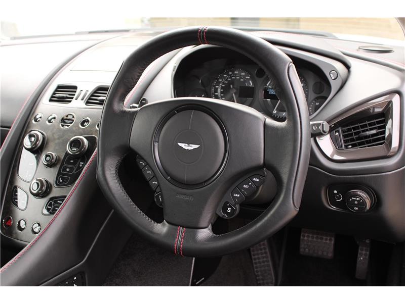 2018 Aston Martin Vanquish S Volante V12