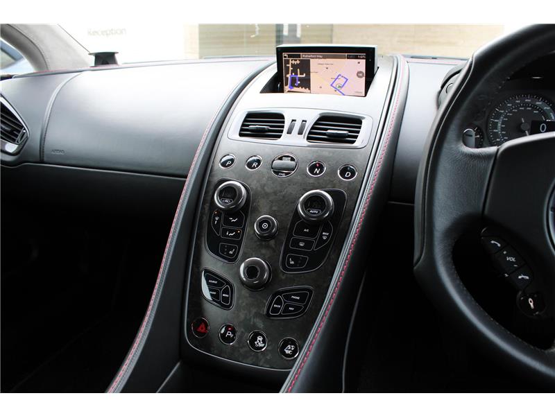 2018 Aston Martin Vanquish S Volante V12