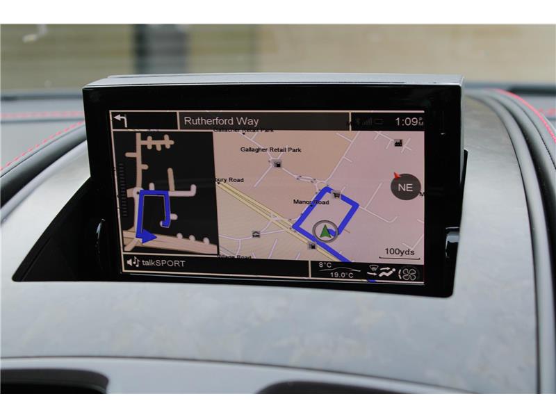 2018 Aston Martin Vanquish S Volante V12