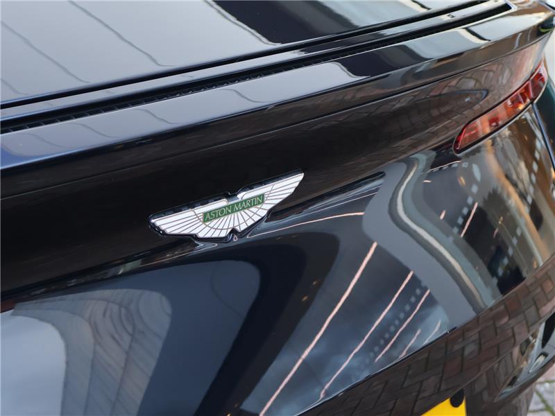 2017 Aston Martin DB11 V12 LAUNCH EDITION