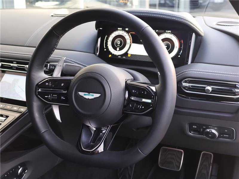 2024 Aston Martin DB12