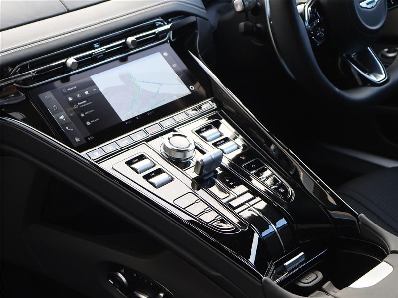 2024 Aston Martin DB12