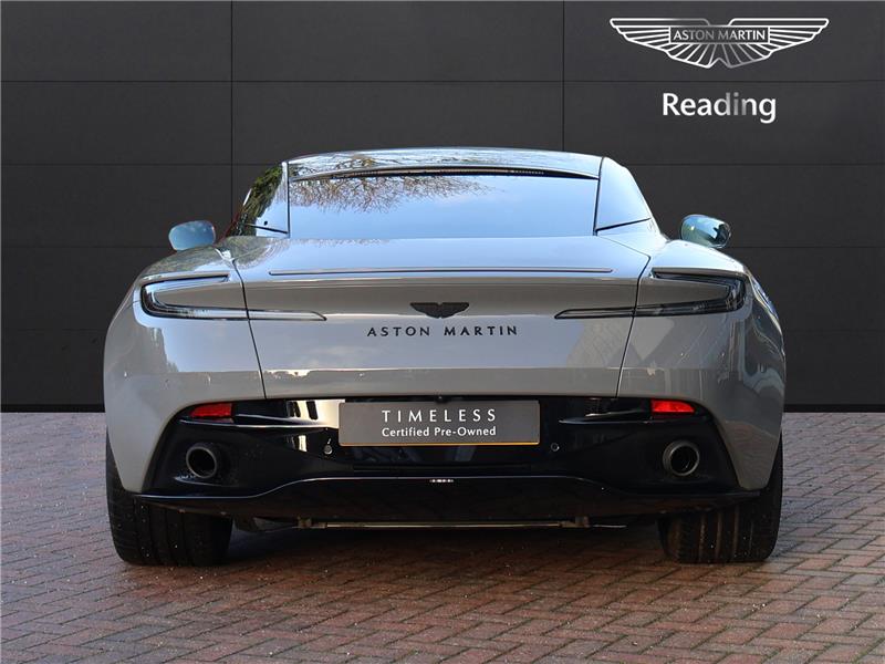2024 Aston Martin DB12