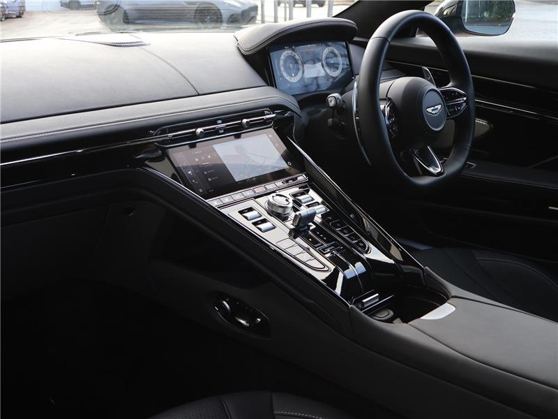 2024 Aston Martin DB12