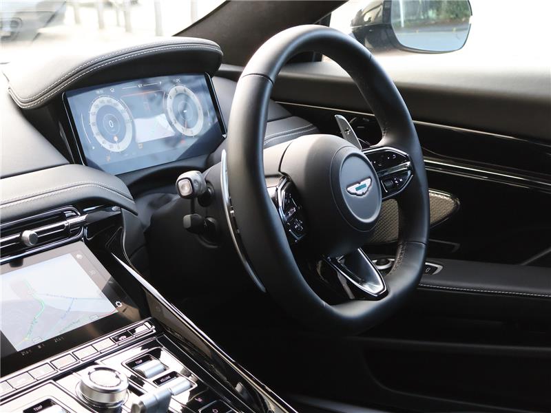 2024 Aston Martin DB12