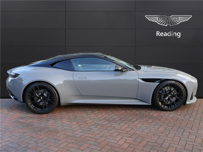 2024 Aston Martin DB12
