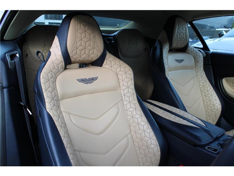 2022 Aston Martin DBS Superleggera Volante