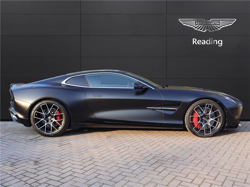 2025 Aston Martin Vanquish  