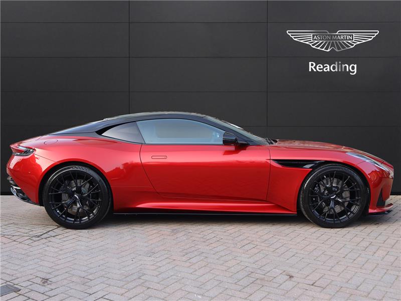 2025 Aston Martin DB12  