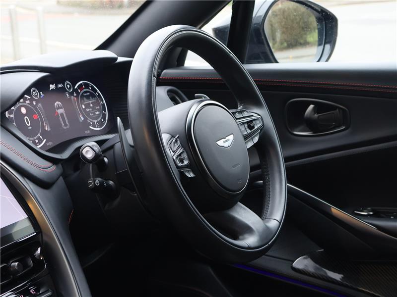 2023 Aston Martin DBX 707