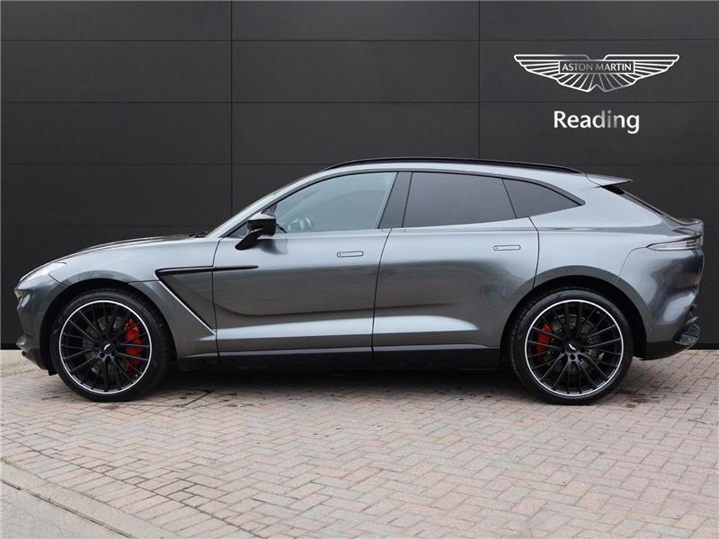 2022 Aston Martin DBX 4.0 V8