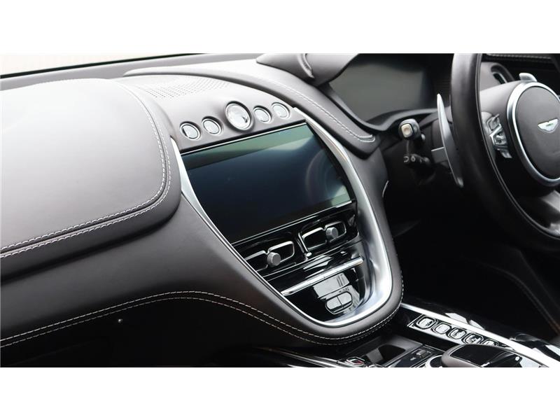 2022 Aston Martin DBX 4.0 V8