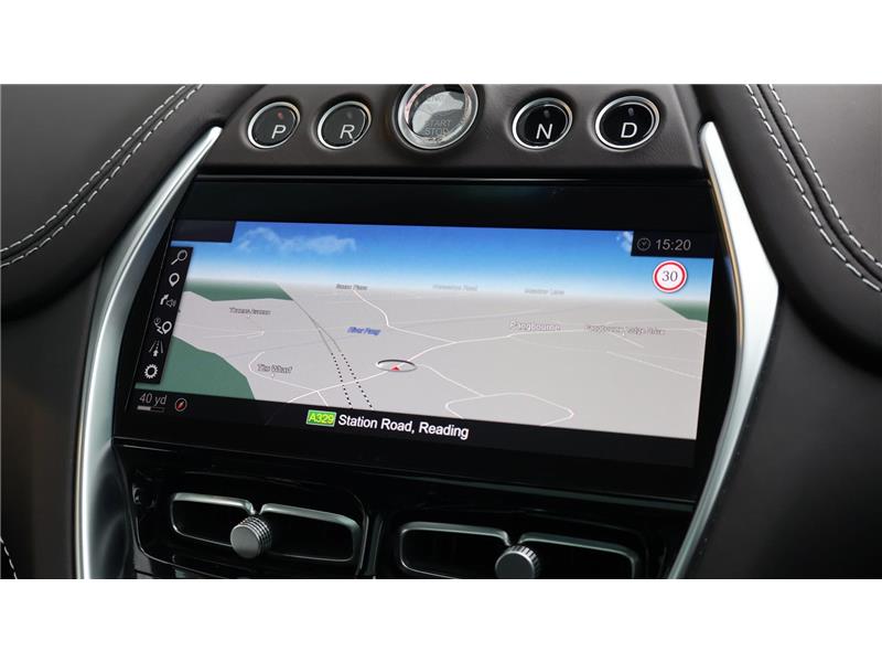 2022 Aston Martin DBX 4.0 V8