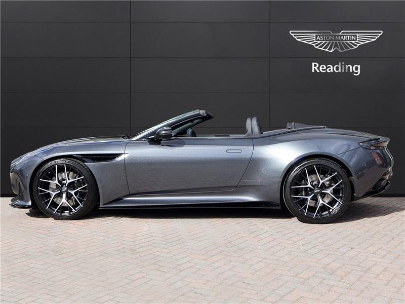 2024 Aston Martin DB12 Volante