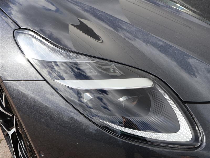 2024 Aston Martin DB12 Volante