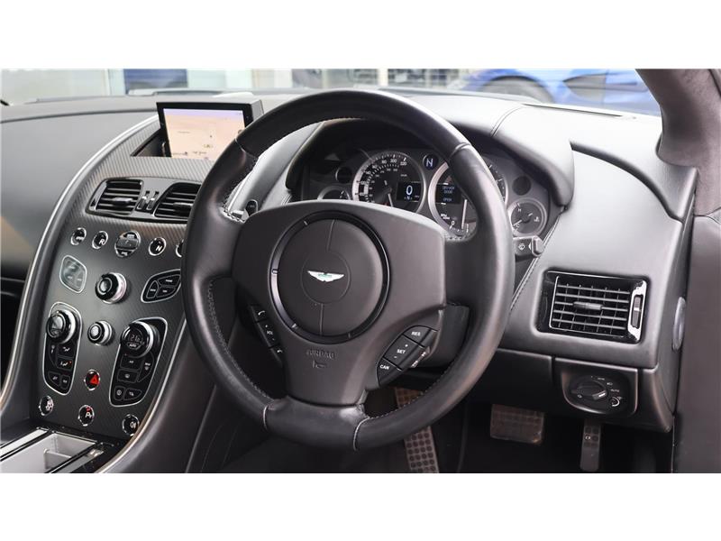 2018 Aston Martin V8 Vantage AMR Roadster