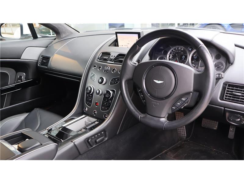 2018 Aston Martin V8 Vantage AMR Roadster