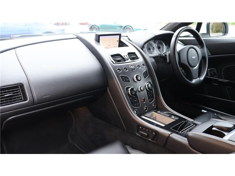 2018 Aston Martin V8 Vantage AMR Roadster