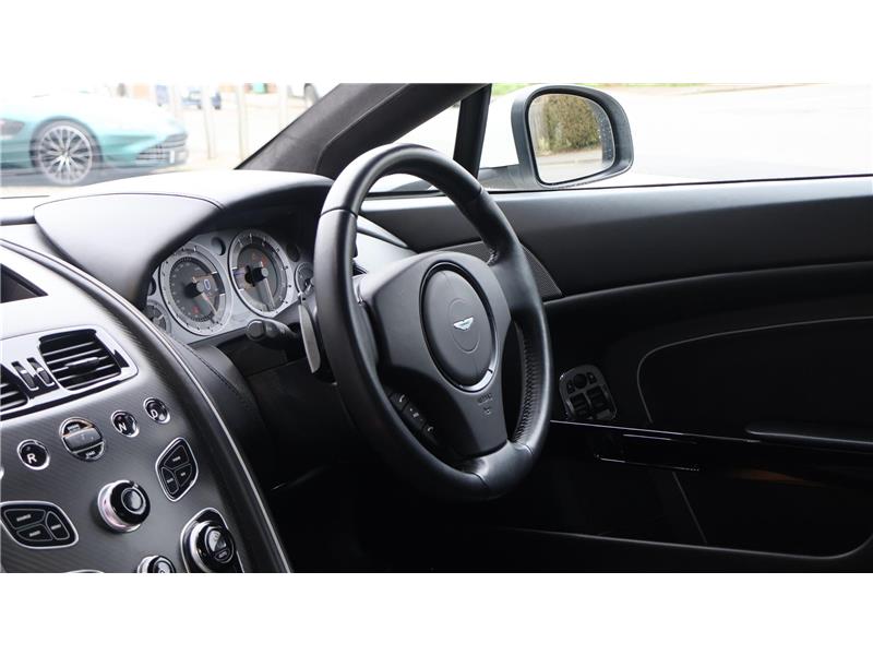 2018 Aston Martin V8 Vantage AMR Roadster