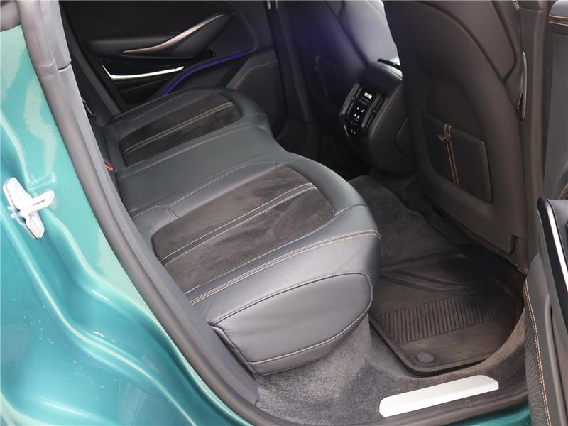 2024 Aston Martin DBX DBX707