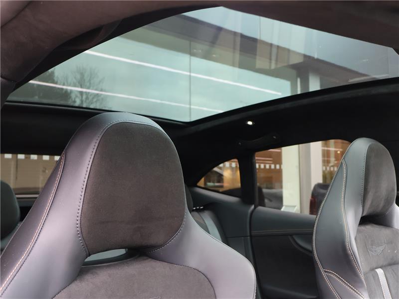 2024 Aston Martin DBX DBX707