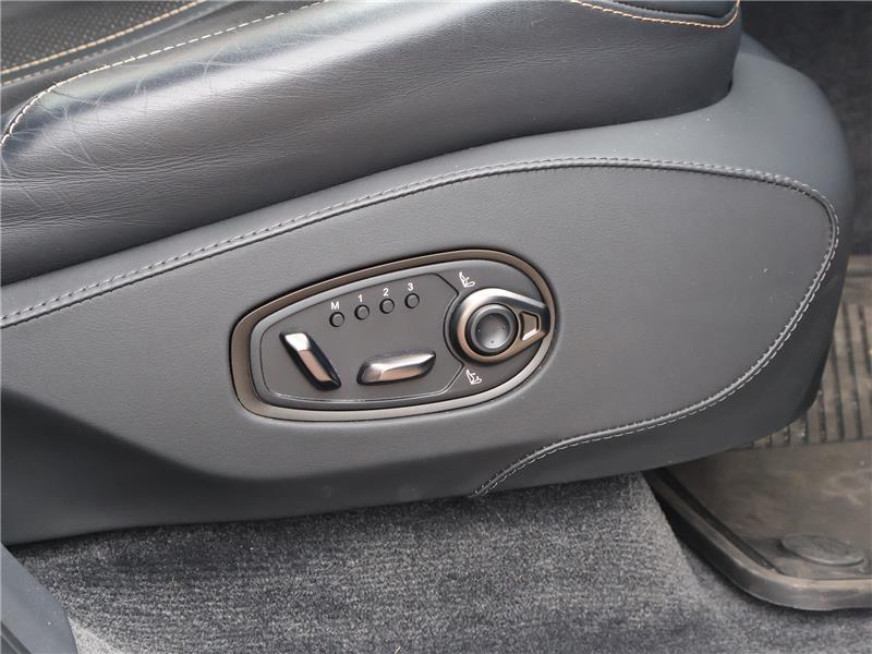 2024 Aston Martin DBX DBX707