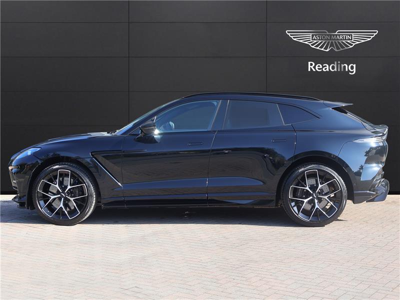 2025 Aston Martin DBX  