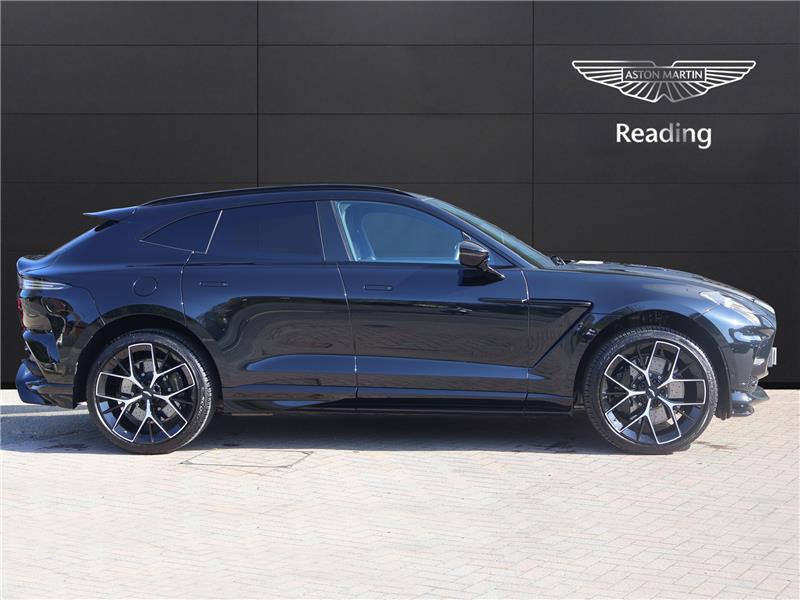 2025 Aston Martin DBX  