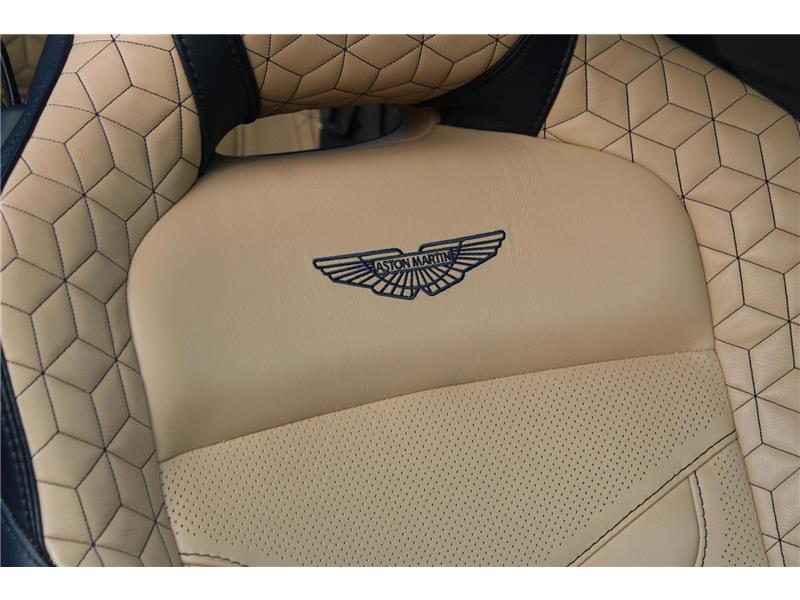 2022 Aston Martin DBS 5.2 Superleggera Volante