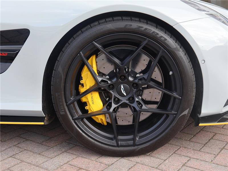 2025 Aston Martin Vanquish 5.2 V12 BiTurbo STD