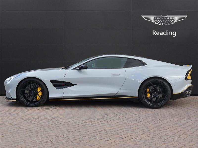 2025 Aston Martin Vanquish 5.2 V12 BiTurbo STD