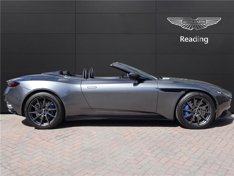 2018 Aston Martin DB11 V8 VOLANTE