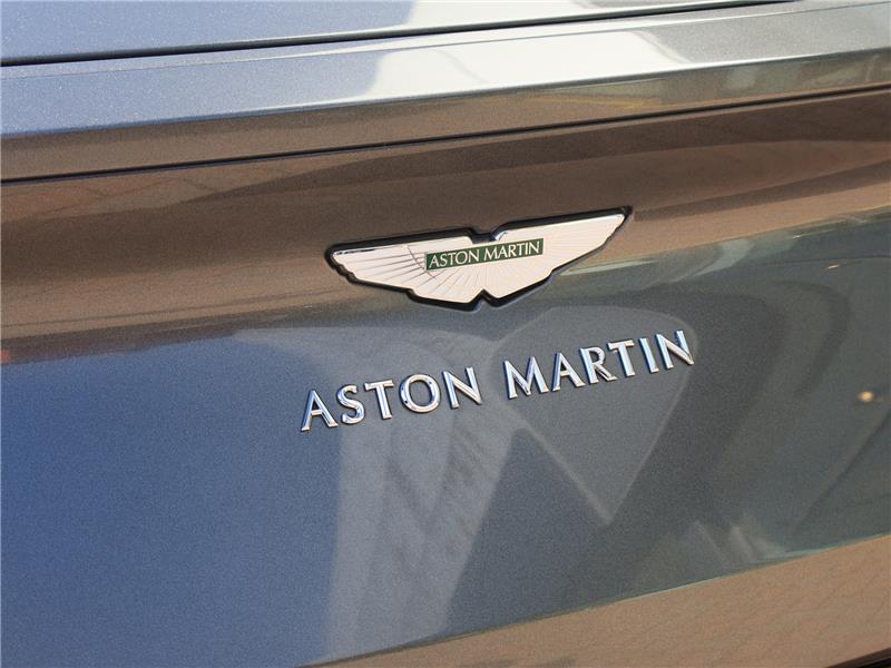 2018 Aston Martin DB11 V8 VOLANTE