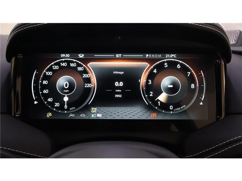 2025 Aston Martin DB12 4.0 V8 STD