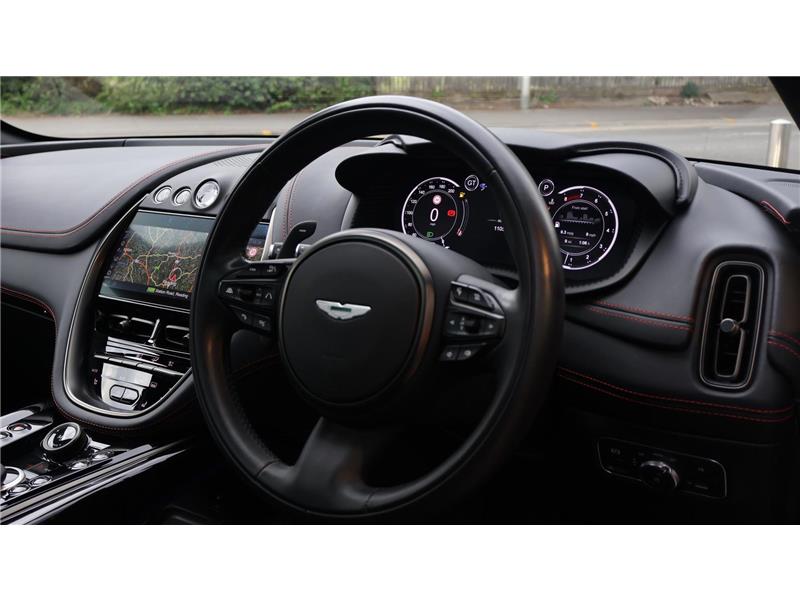 2023 Aston Martin DBX 4.0 V8 707