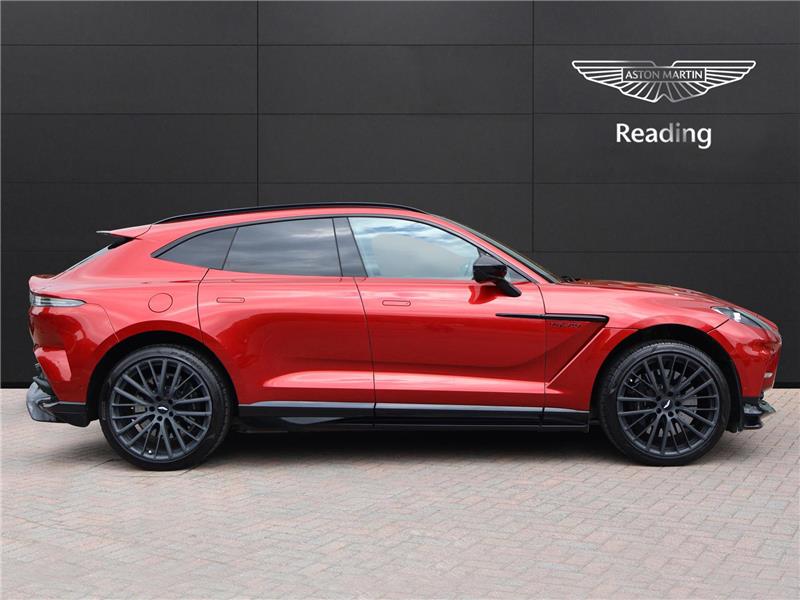2023 Aston Martin DBX 4.0 V8 707