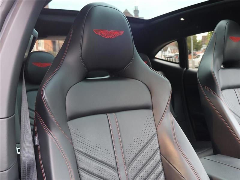 2023 Aston Martin DBX 4.0 V8 707
