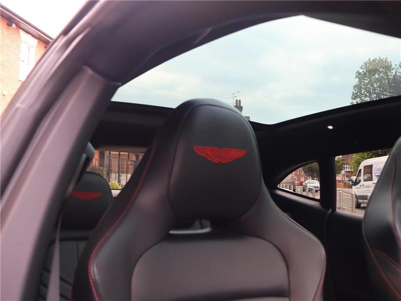 2023 Aston Martin DBX 4.0 V8 707