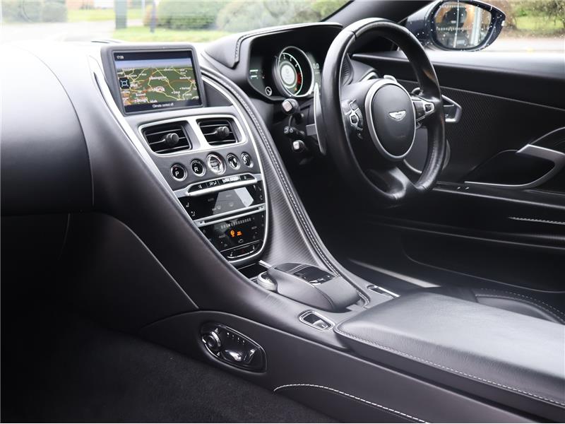 2018 Aston Martin DB11 V8 Volante