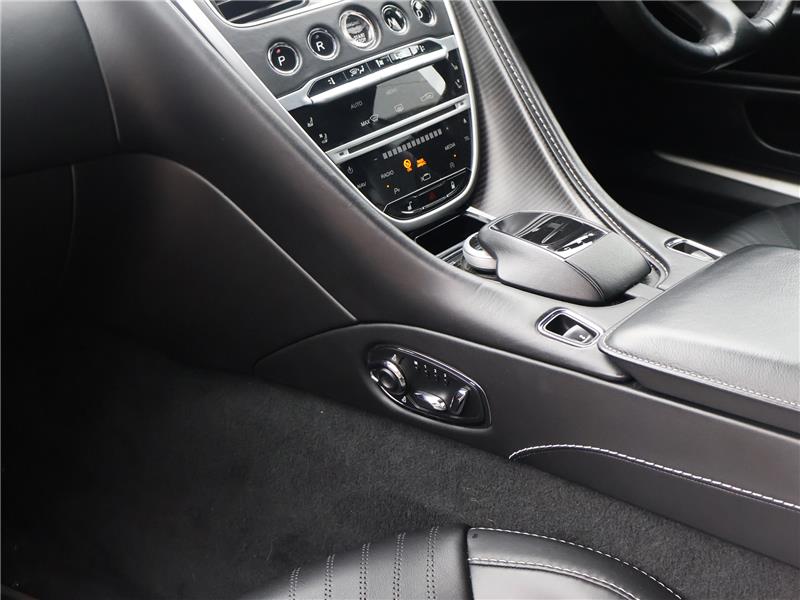 2018 Aston Martin DB11 V8 Volante