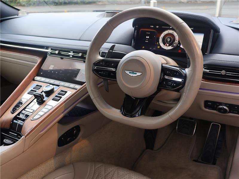 2024 Aston Martin DB12 Volante