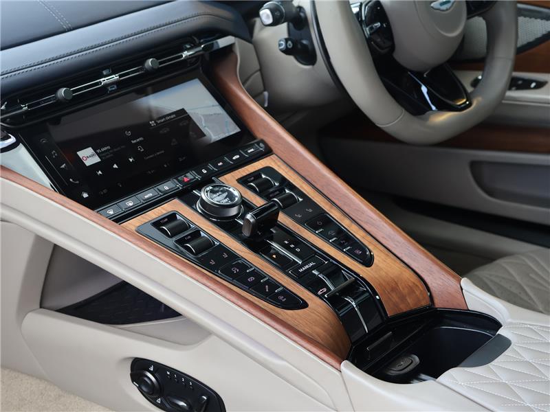 2024 Aston Martin DB12 Volante