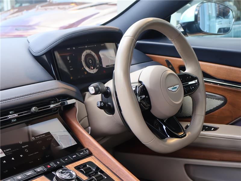 2024 Aston Martin DB12 Volante