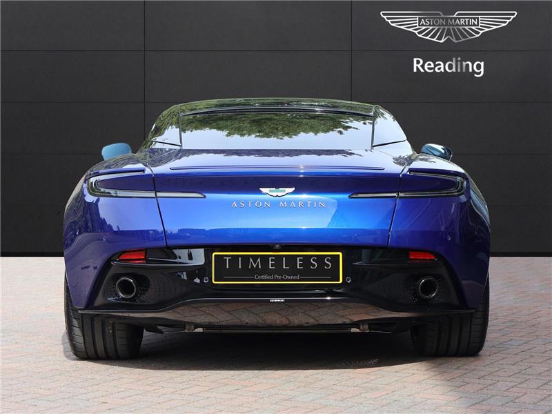 2025 Aston Martin DB12 4.0 V8