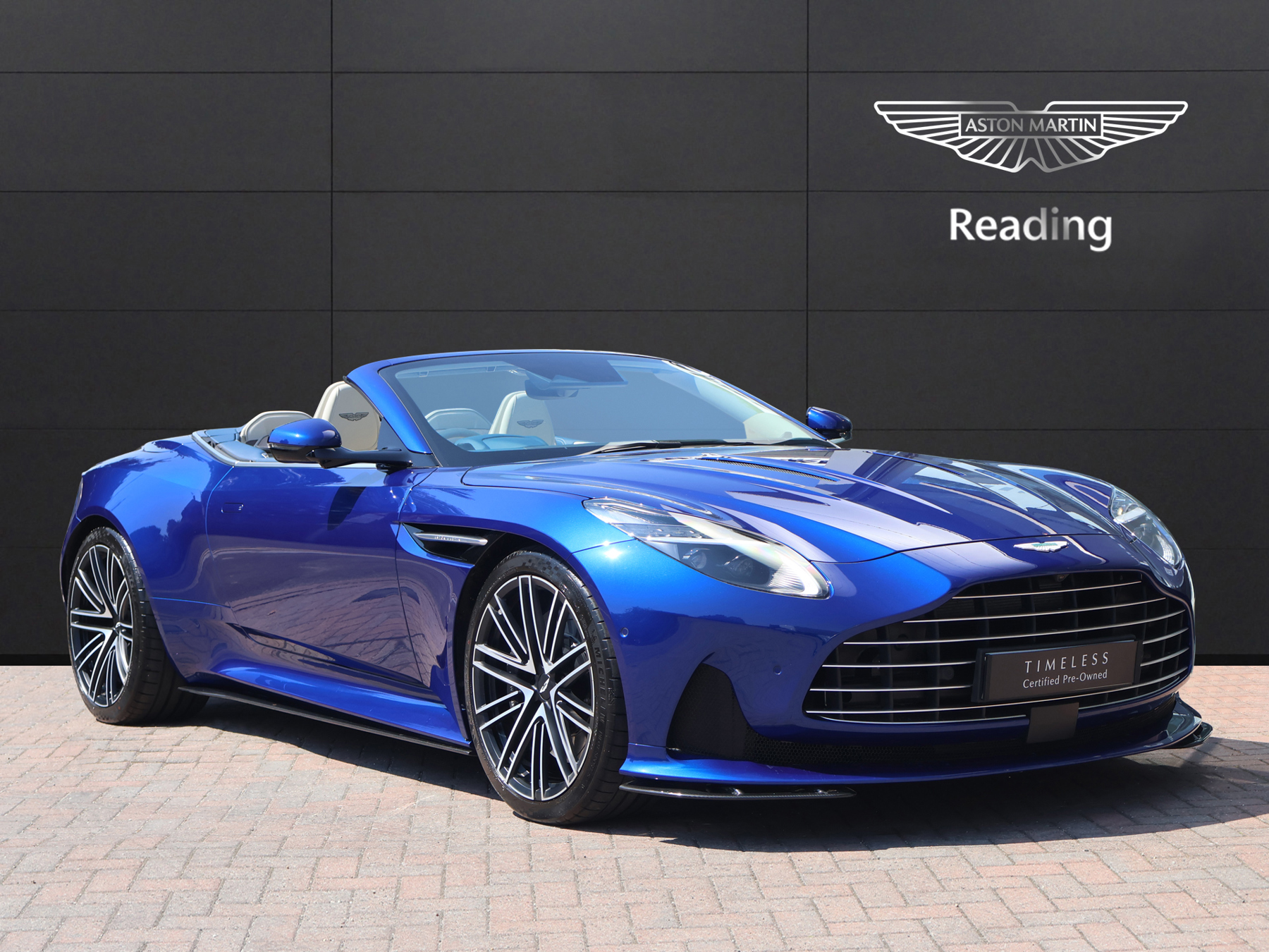 2025 Aston Martin DB12 4.0 V8 Vol...