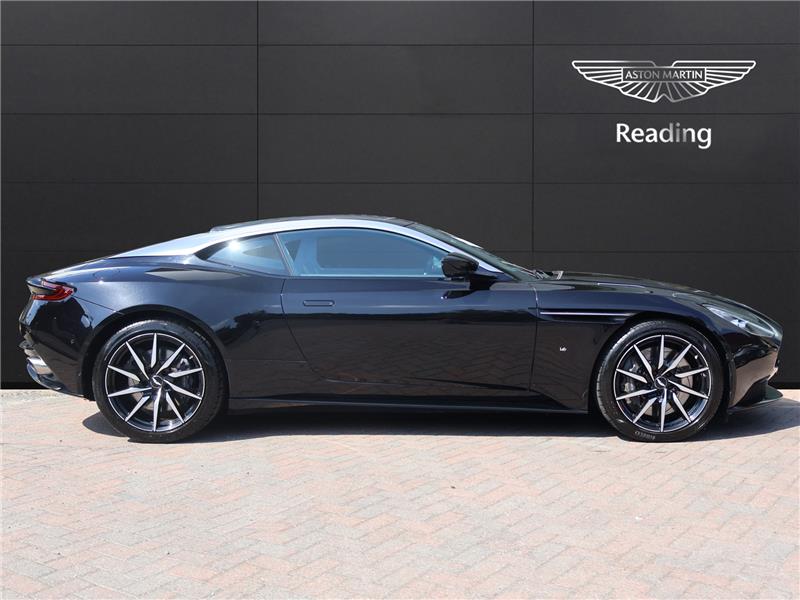2017 Aston Martin DB11 5.2 V12
